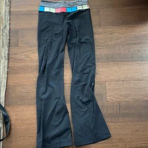 Lululemon yoga pants